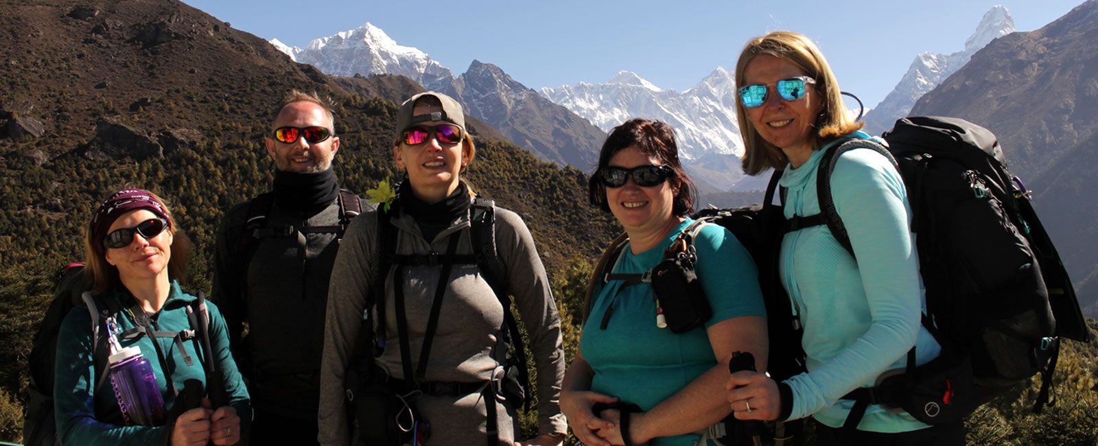 gokyo-lakes-trekking-via-everest-base-camp 