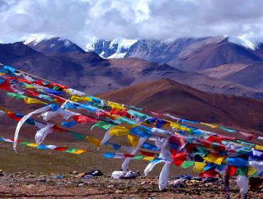 everest-base-camp-overland-tour 