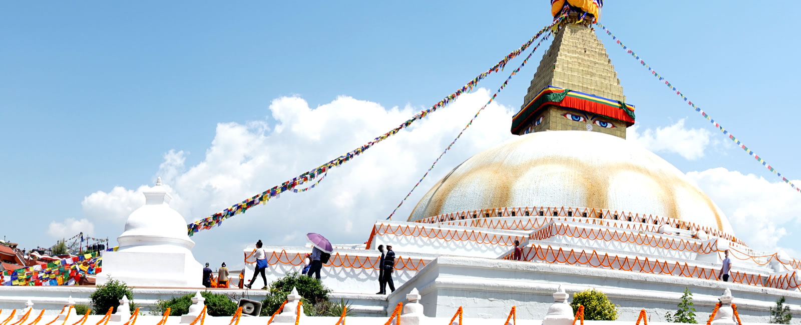 nepal-tour-bouddhanath-stupa